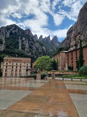 monastere